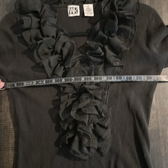 WR Black Ruffle Ribbed Top Zipper Detail Silk Blend Size Medium - Picture 6 of 7